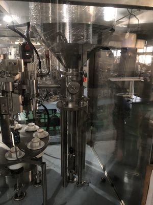 معدات تعبئة وختم وتغليف أنابيب الحليب المكثف