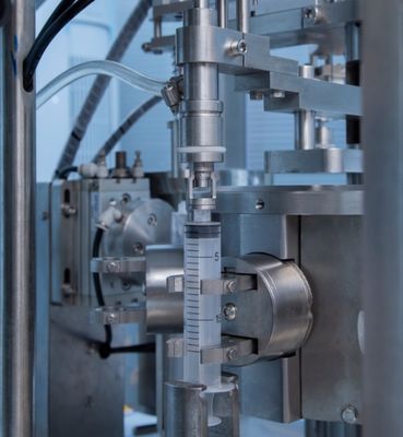 آلة تعبئة الحقن البلاستيكية الأوتوماتيكية بشهادة CE