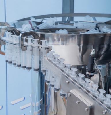 التحكم التلقائي المحقن المملوء مسبقًا Siemens PLC لصناعة مستحضرات التجميل الطبية