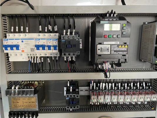 آلة تعبئة أنابيب البلاستيك الأوتوماتيكية للكريم والمرهم ومعجون الأسنان