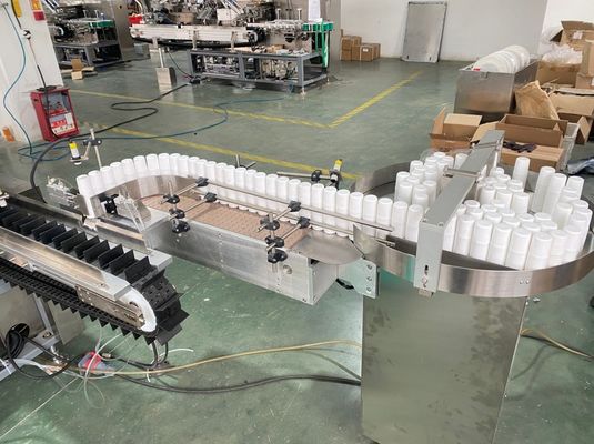 آلة التعبئة الآلية