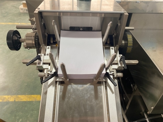 آلة تعديل البلاستيك PVC Blister Cartoning Machine المواد المكتبية قلم الكرة القلم القلبية صندوق الكرتون آلة التعبئة