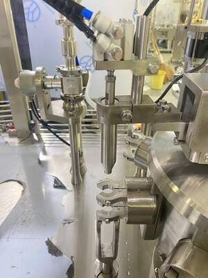 آلة تعبئة حقن الطب البيطري