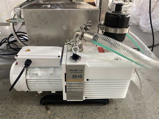 1-10pcs/min آلة ملء المحقن المملوءة مسبقاً